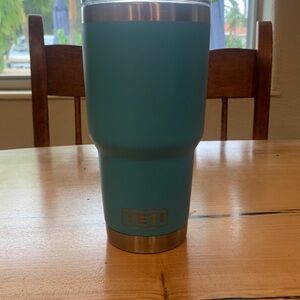 Yeti 30oz tumbler big wave blue